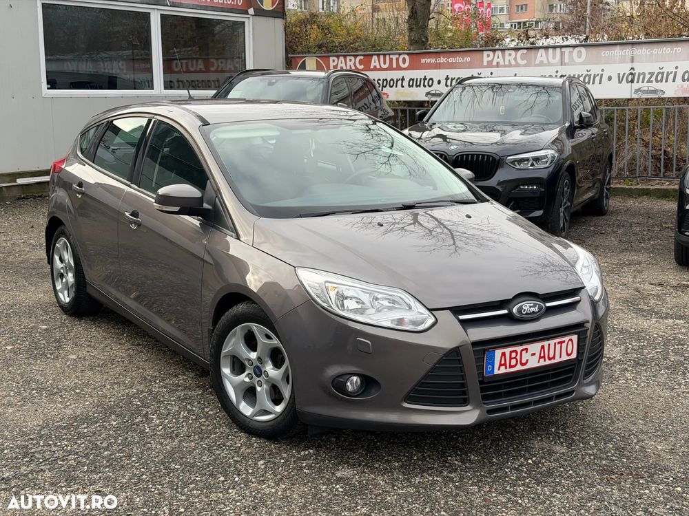 Ford Focus - 1
