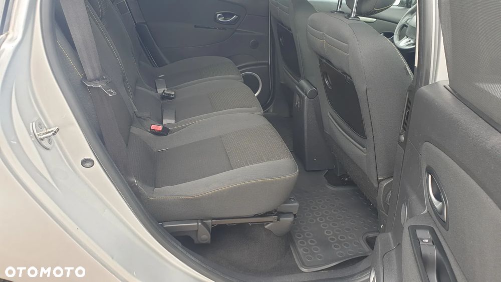 Renault Scenic - 12