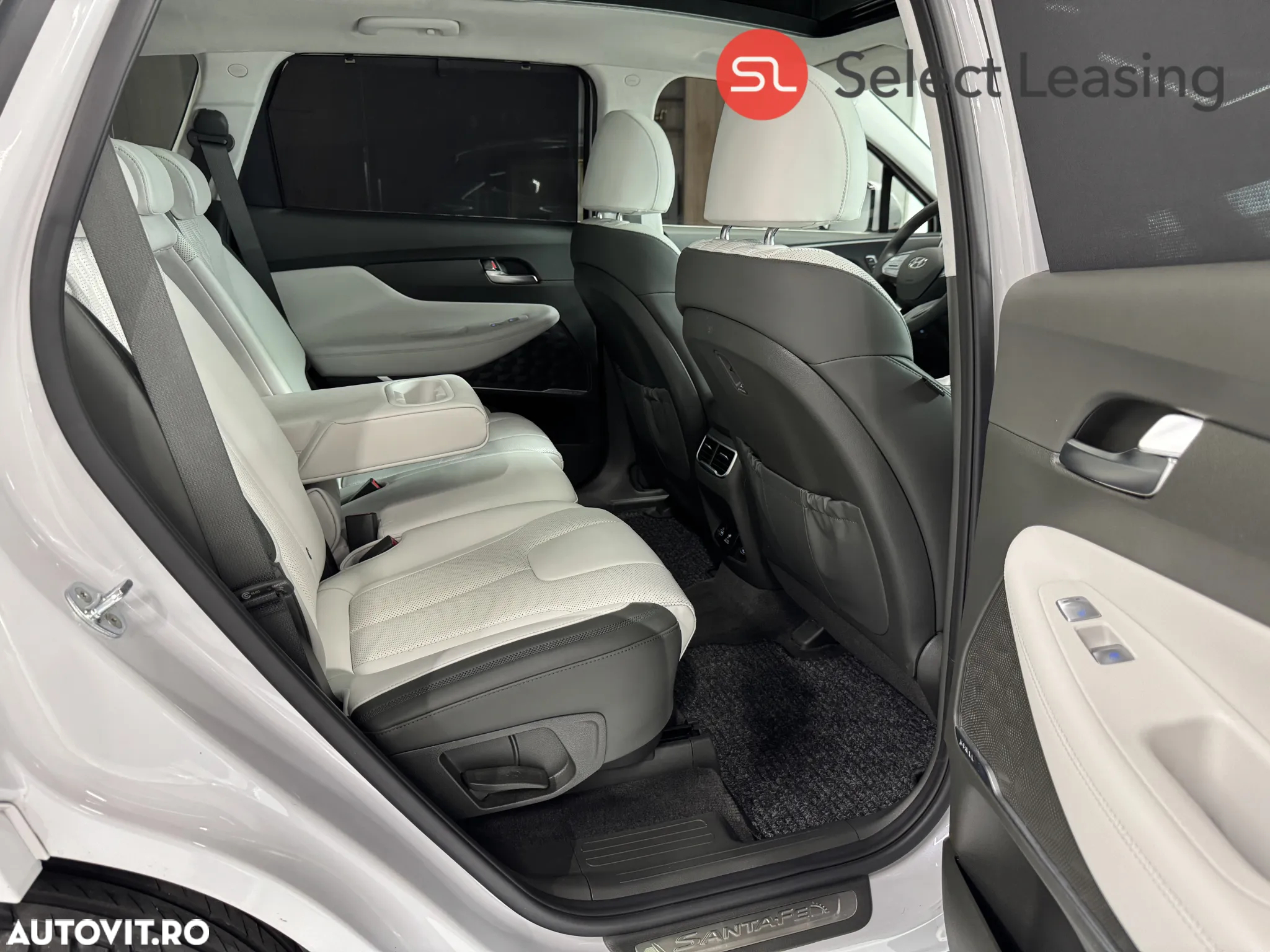 Hyundai Santa Fe 1.6 Plugin-Hybrid 4WD Signature - 12