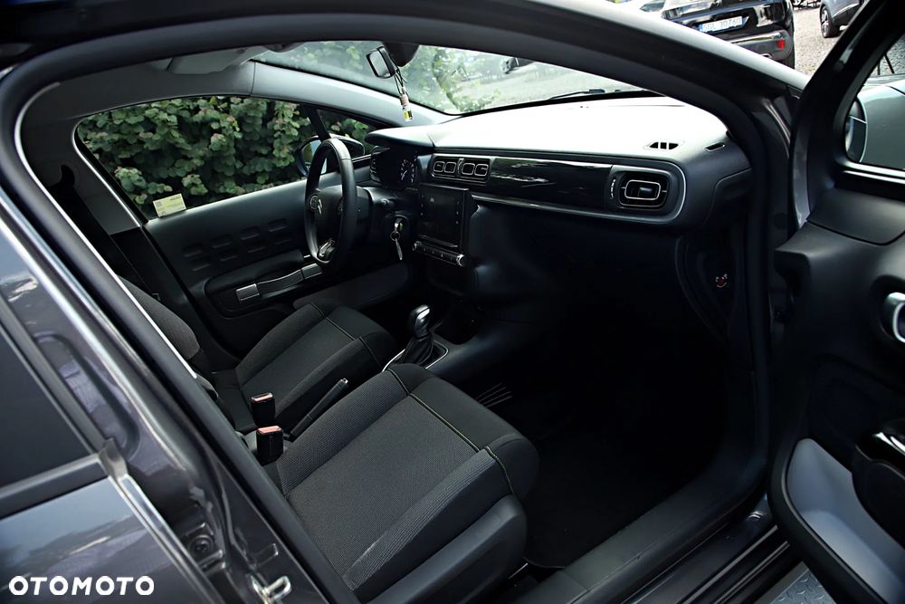 Citroën C3 1.2 PureTech Shine EAT6 - 25