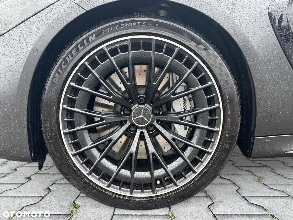 Mercedes-Benz CLE - 10