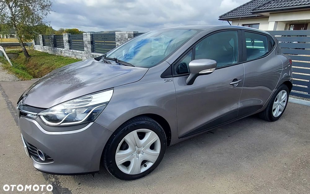 Renault Clio 1.2 16V 75 Experience - 16