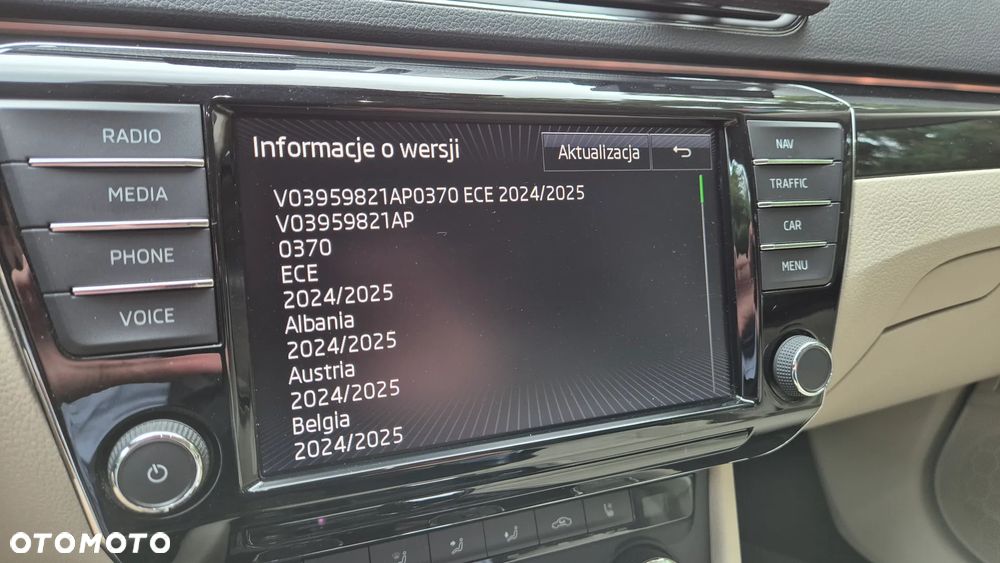 Skoda Superb 2.0 TSI 4x4 L&K DSG - 16