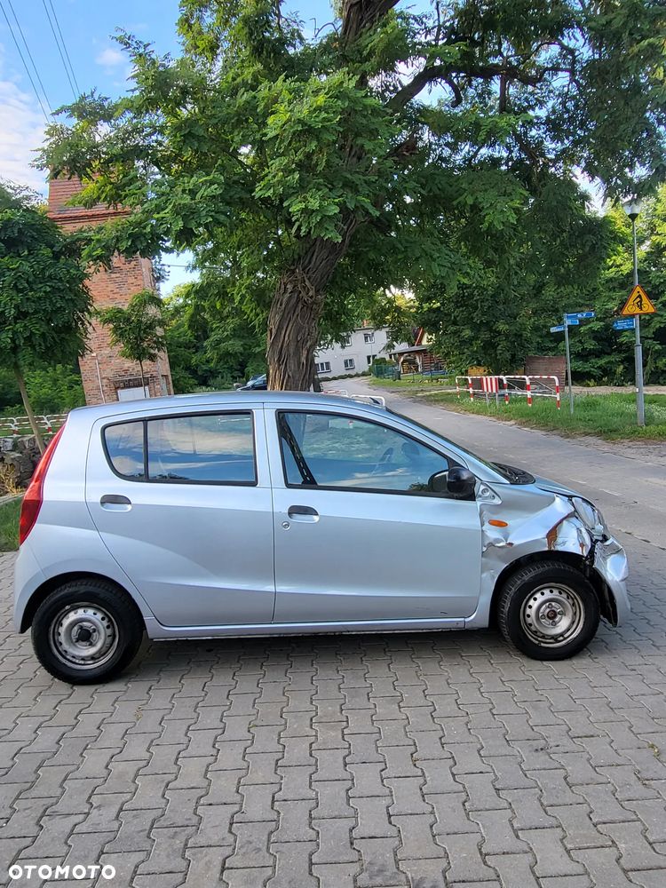 Daihatsu Cuore 1.0 - 8