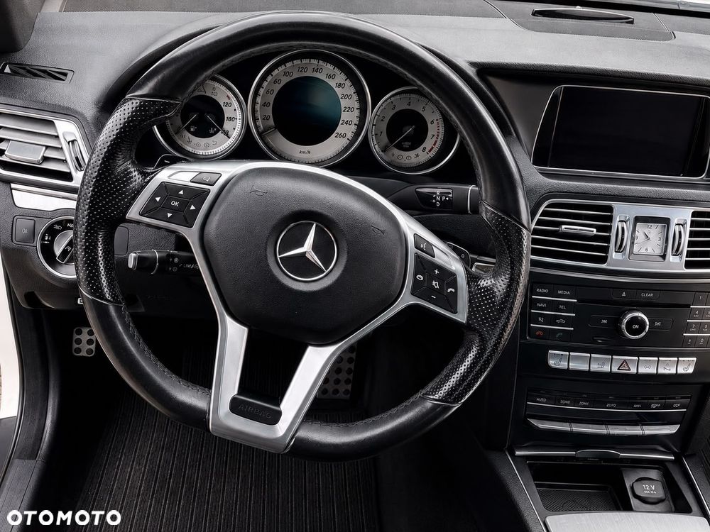 Mercedes-Benz Klasa E - 8