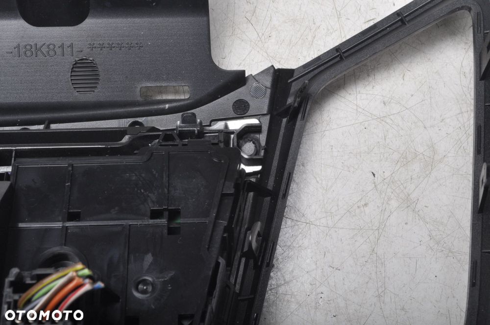 FIESTA MK7 PANEL RADIA SONY C1BT-18K811-SA37AE - 5