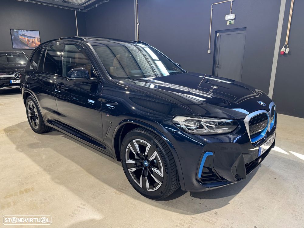 BMW iX3 M Sport Inspiring - 17