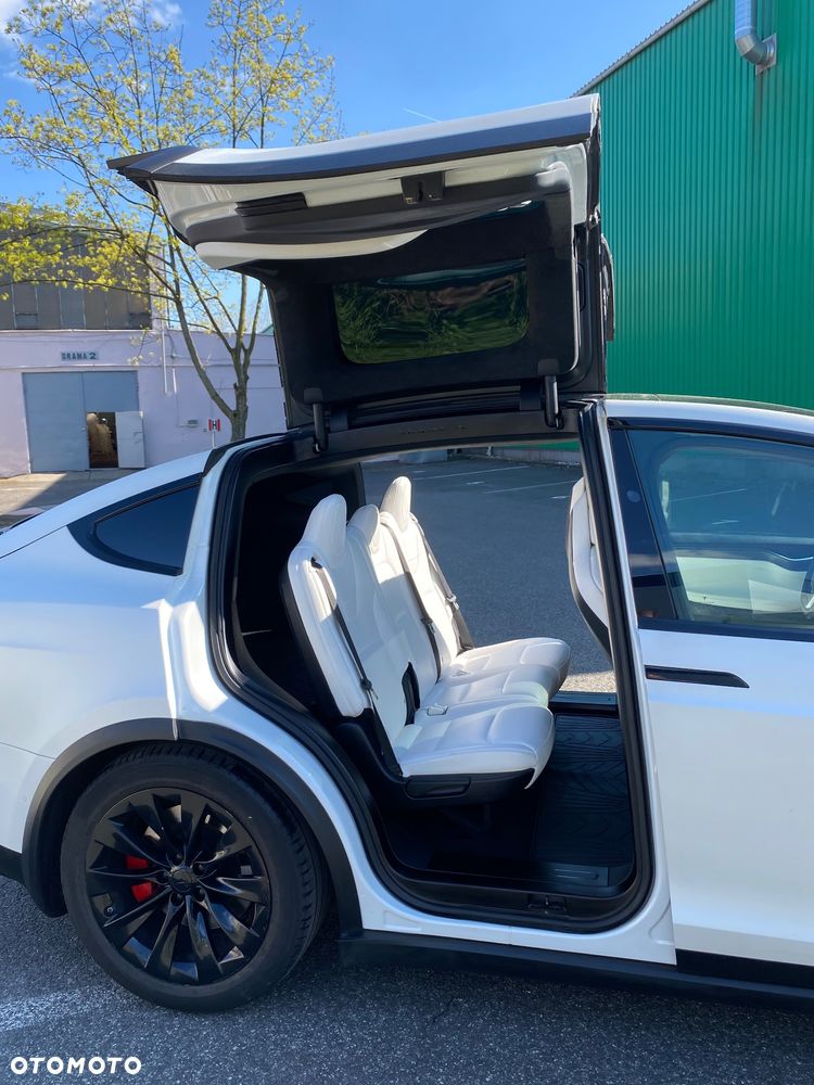 Tesla Model X 75D Allradantrieb - 8