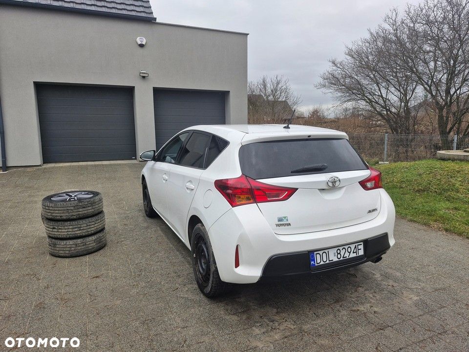 Toyota Auris 1.6 Valvematic Life Plus - 8