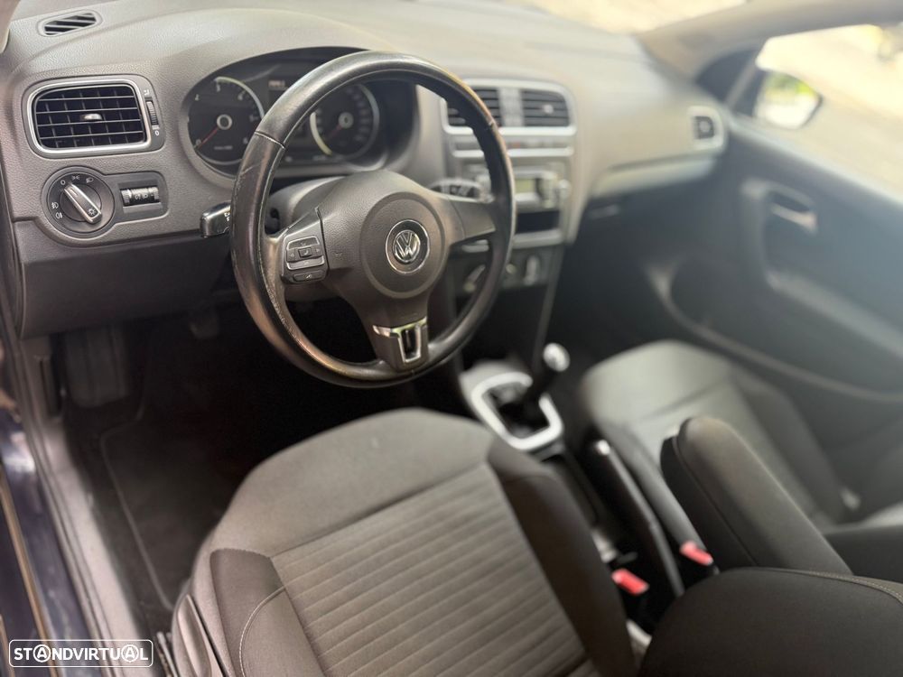 VW Polo 1.6 TDI Confortline BlueMotion - 9