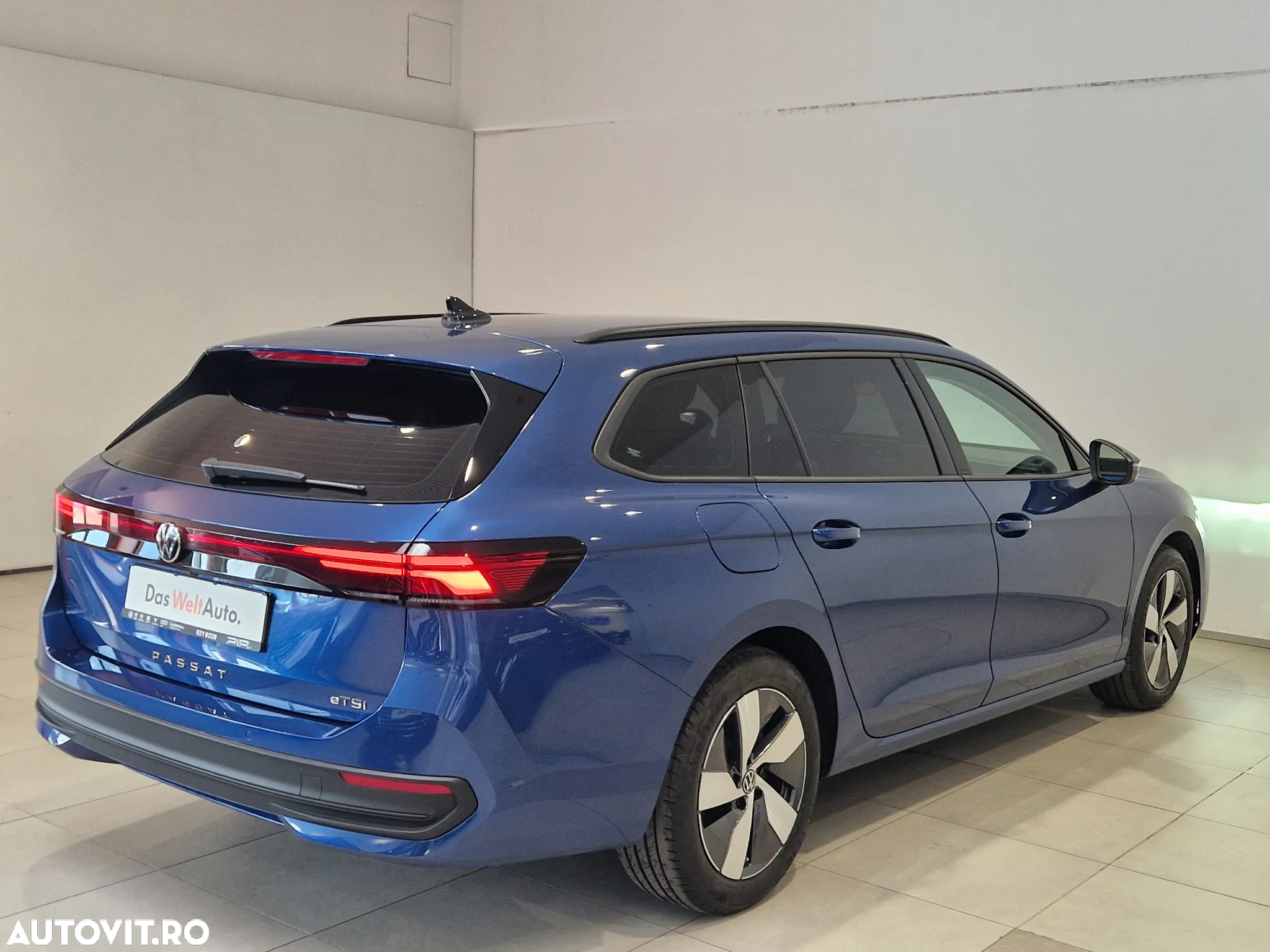Volkswagen Passat Variant 1.5 eTSI DSG MHEV Base - 7