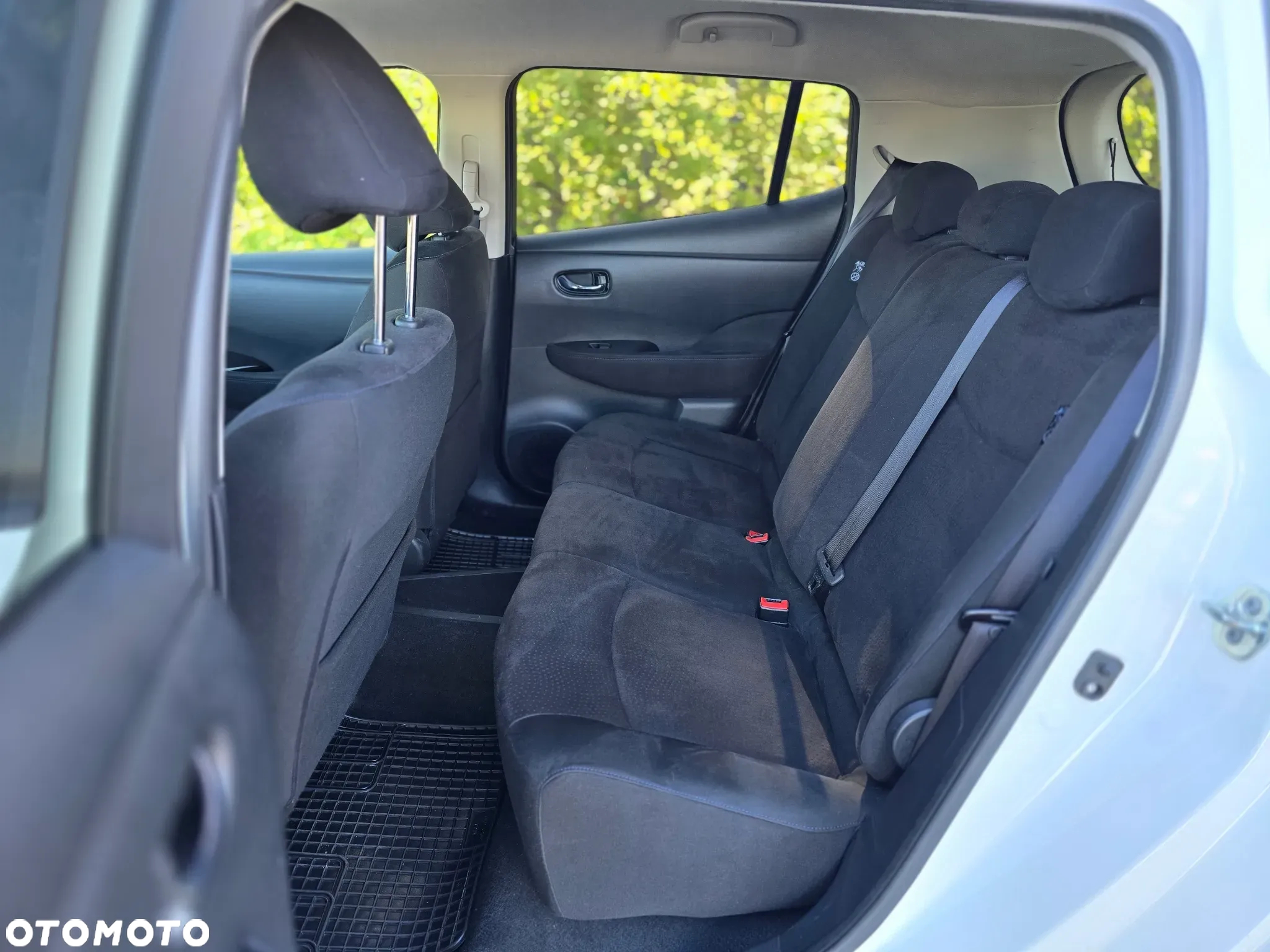 Nissan Leaf 30 kWh (mit Batterie) Tekna - 14