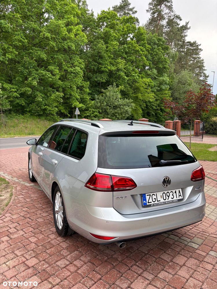 Volkswagen Golf 1.6 TDI BlueMotion Technology Lounge - 9