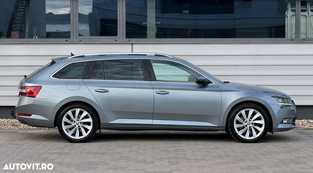 Skoda Superb 2.0 TDI DSG Style - 12