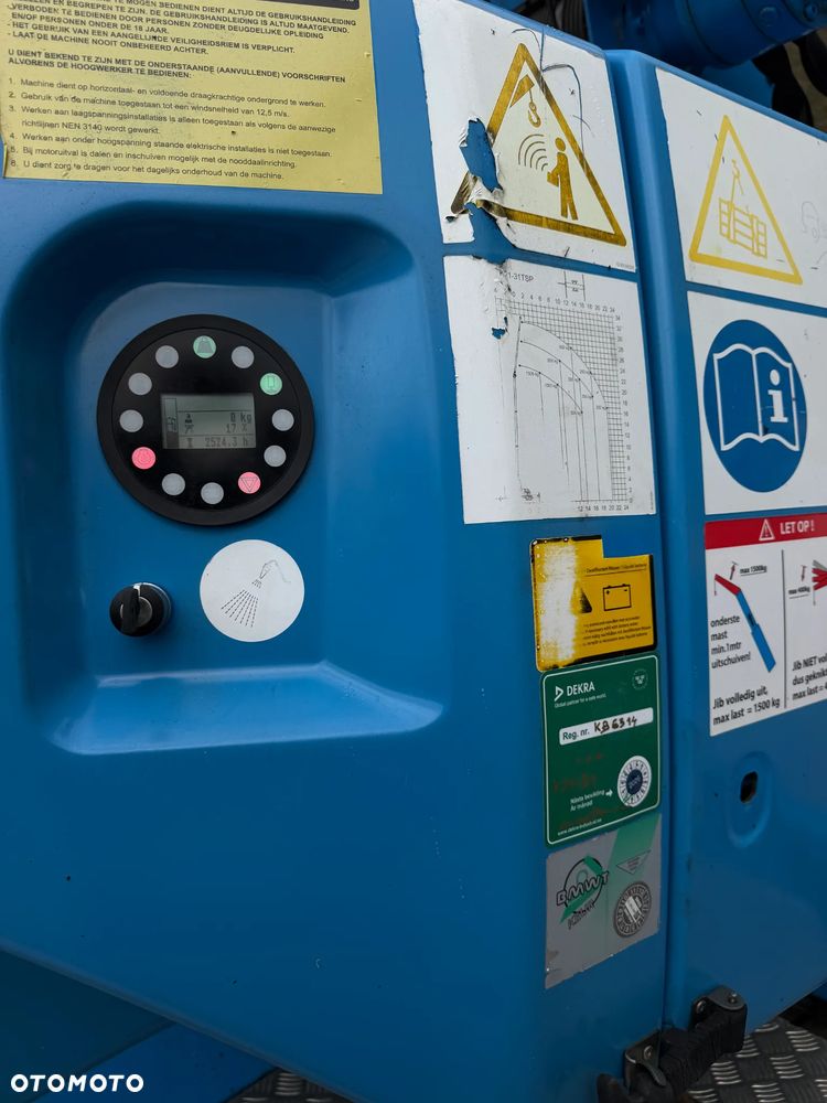 KLAAS 21/31TSP Dźwig Dekarski żuraw zwyżka podnośnik 31m. udźwig 1800kg max. Silnik Yanmar 3cyl. Dźwig Sterowany całkowicie zdalnie z pilota. Do 3,5 tony Transportowanie samochodem osobowym! Podwieszana oś Hydr. Własny Napęd Hydr. na 2 koła w terenie. Maszyna jak Nowa 2,5 tyś mtg. 2013r. Po serwisach Dekra BMWT. Sprowadzona z Norwegii. Nie różni się od nowej z salonu. Pełna Hydraulika w maszynie. Najbogatsza wersja. OKAZJA 230volt. Zero zużycia! - 11