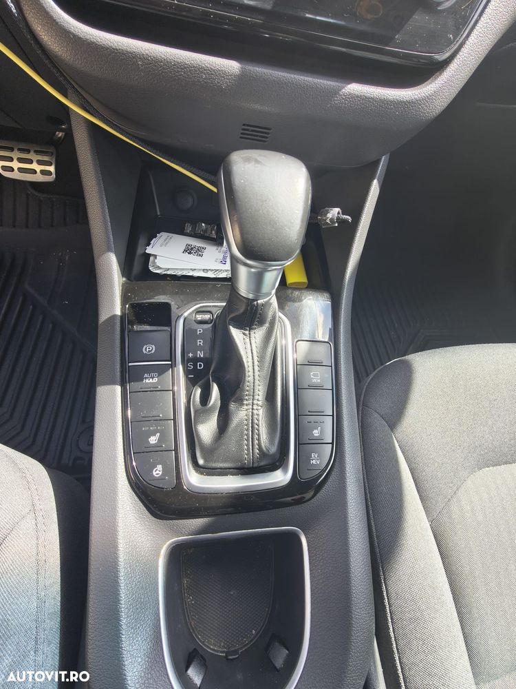 Hyundai IONIQ - 6