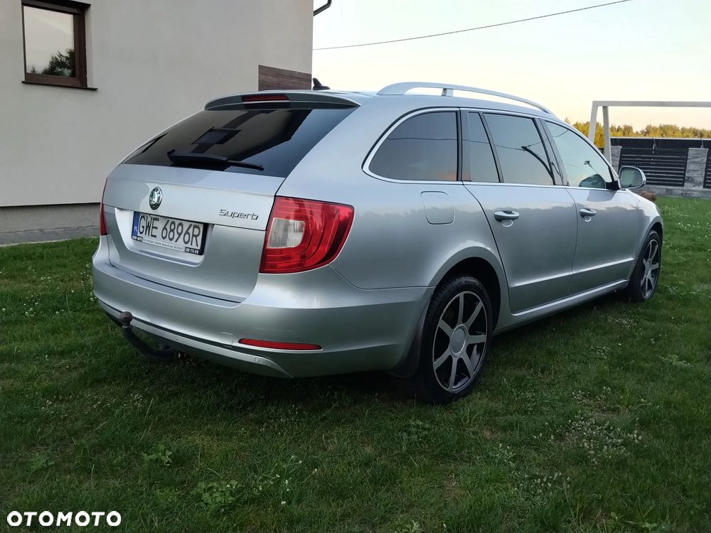 Skoda Superb 1.8 TSI Elegance DSG - 10