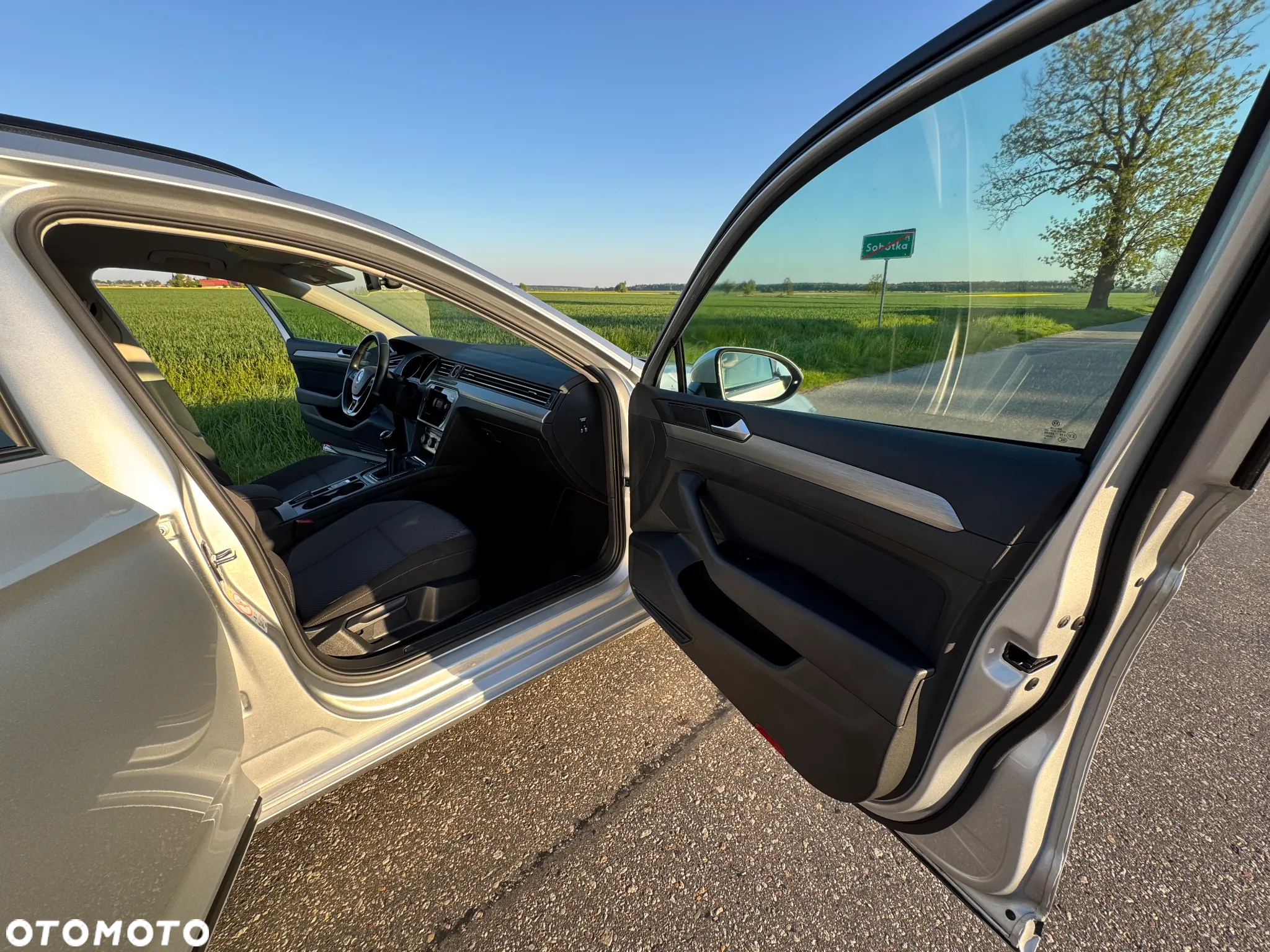 Volkswagen Passat 1.4 TSI BMT Comfortline - 21