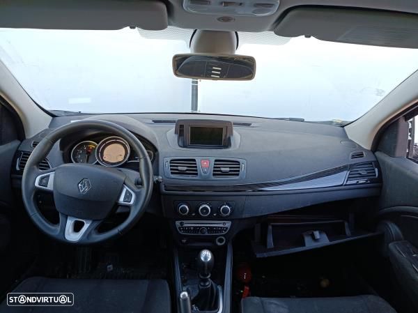 Para Peças Renault Megane Iii Grandtour (Kz0/1) - 7