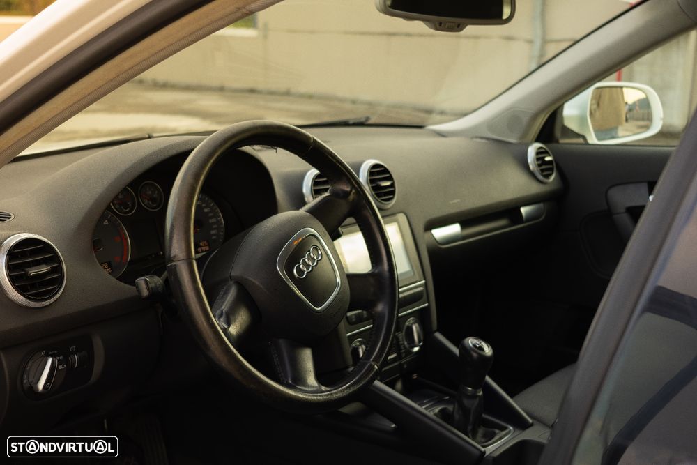 Audi A3 Sportback 1.6 TDI Sport - 6