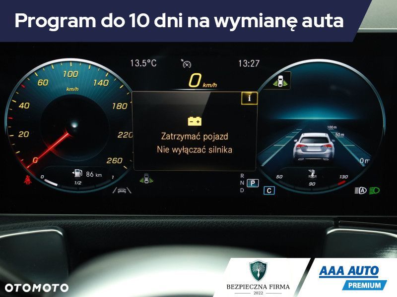 Mercedes-Benz GLB - 10