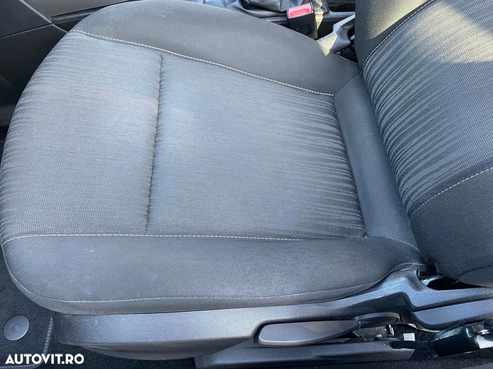 Opel Astra 1.6 Enjoy - 8