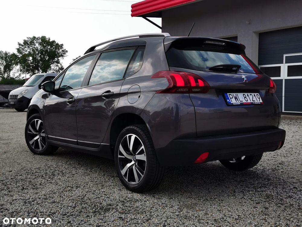 Peugeot 2008 - 4