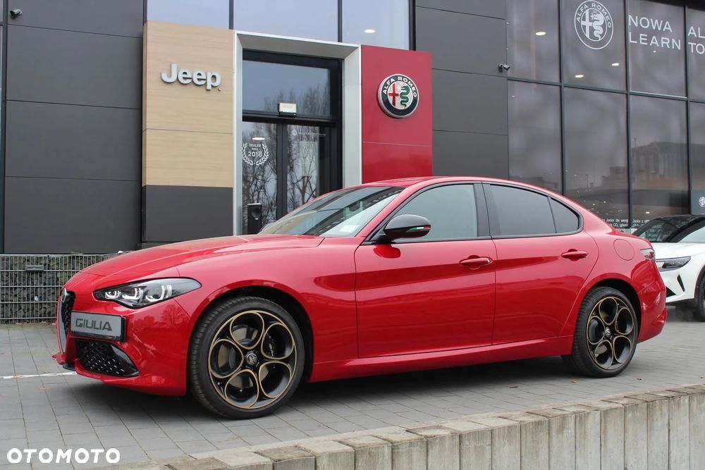 Alfa Romeo Giulia 2.0 Turbo Intensa Q4 - 1