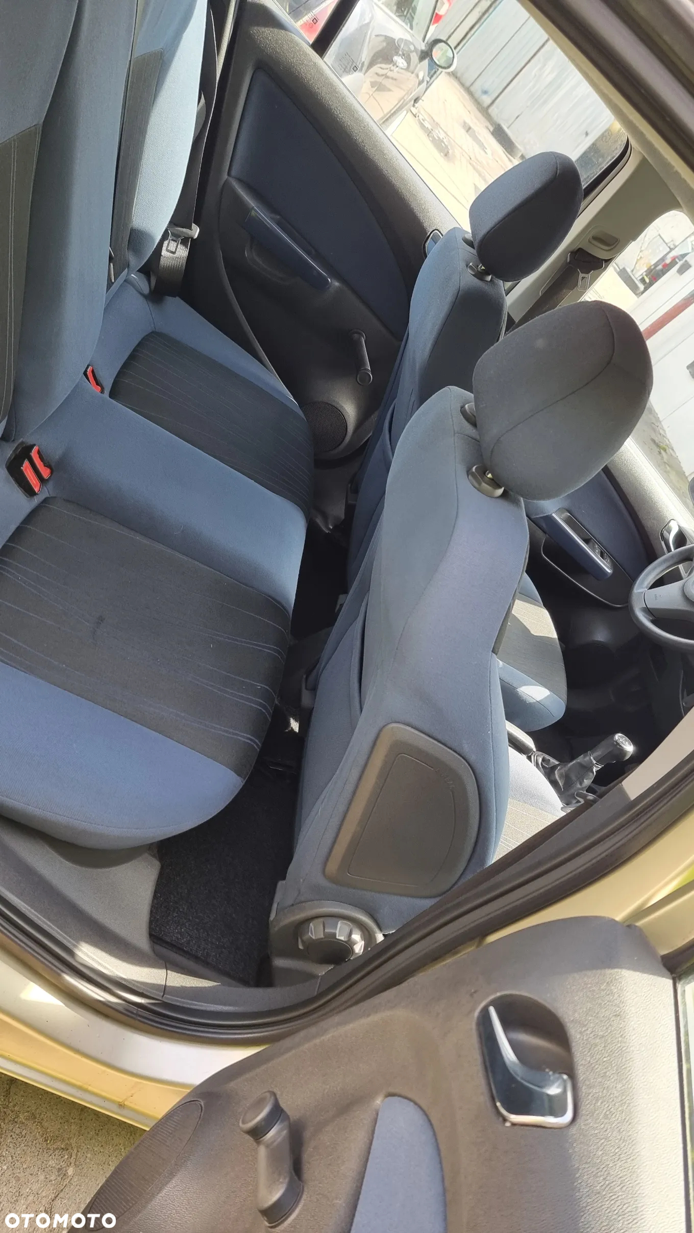 Opel Corsa 1.2 16V Cosmo - 12
