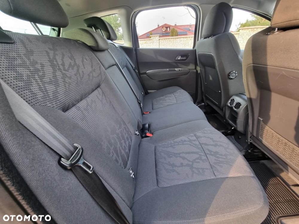 Peugeot 3008 1.6 Style - 24