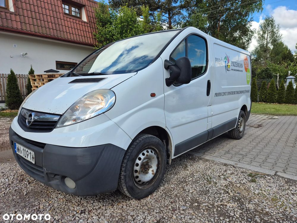 Opel Vivaro - 2