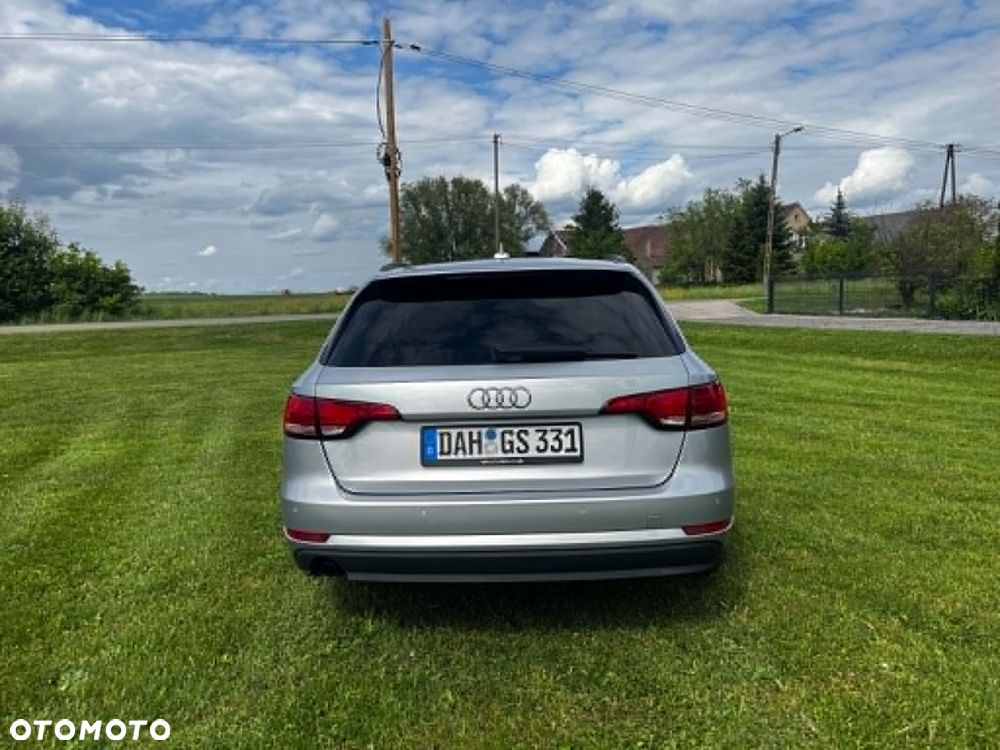 Audi A4 Avant 2.0 TDI DPF Ambition - 5