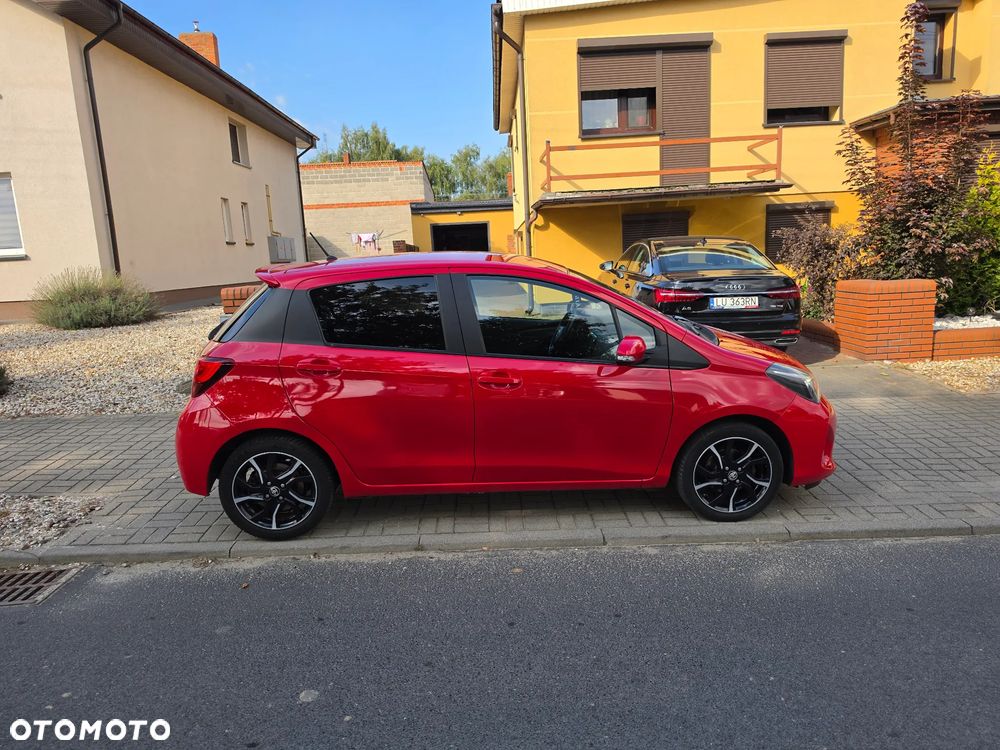Toyota Yaris 1.33 VVT-i Executive - 10