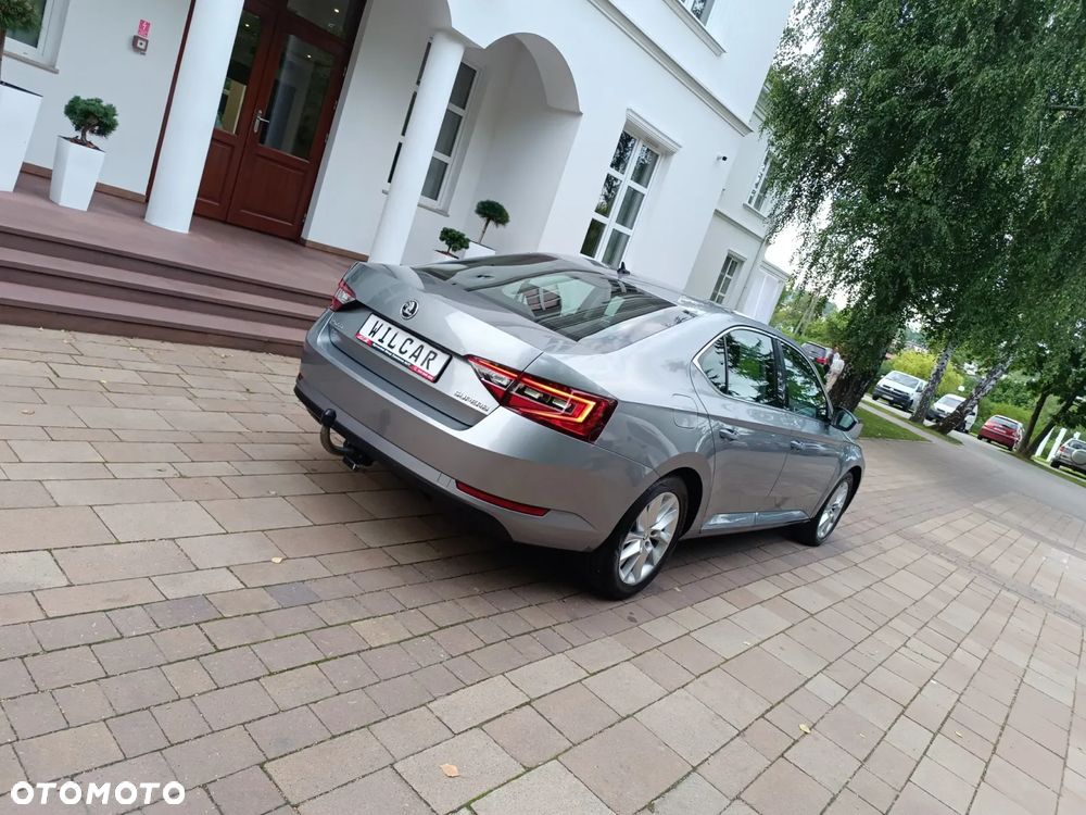 Skoda Superb 1.4 TSI ACT DSG Ambition - 16