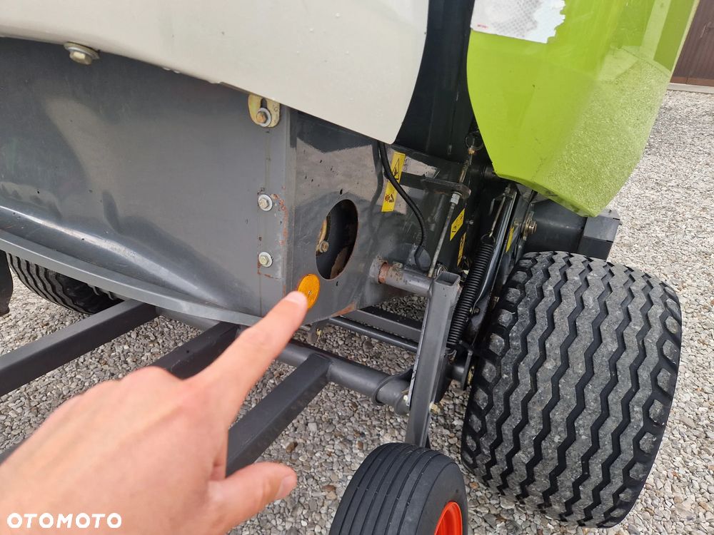Claas VARIANT 380 - 20