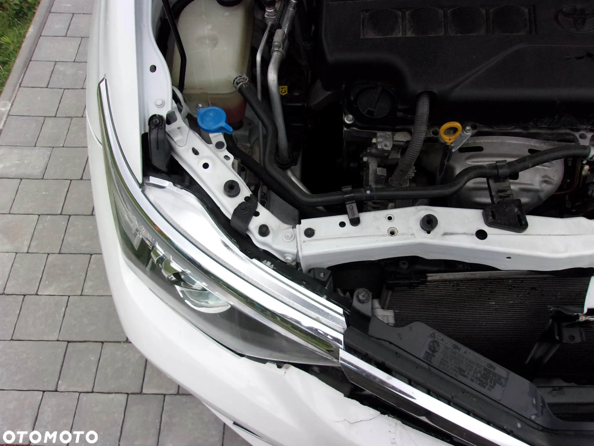 Toyota Auris 1.33 VVT-i Active - 25