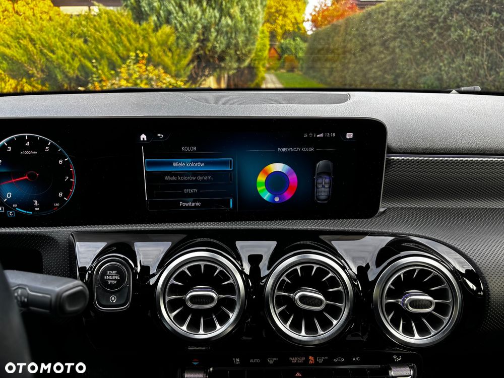 Mercedes-Benz Klasa A 180 7G-DCT - 18