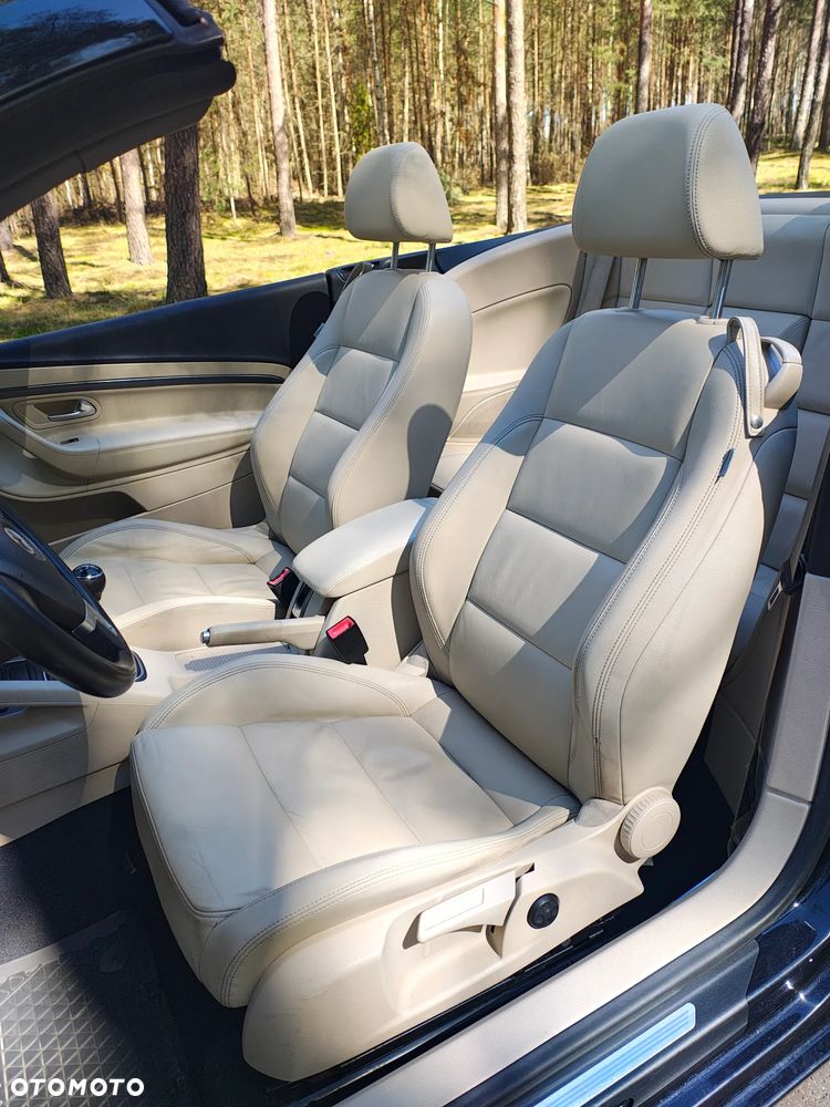 Volkswagen Eos - 29