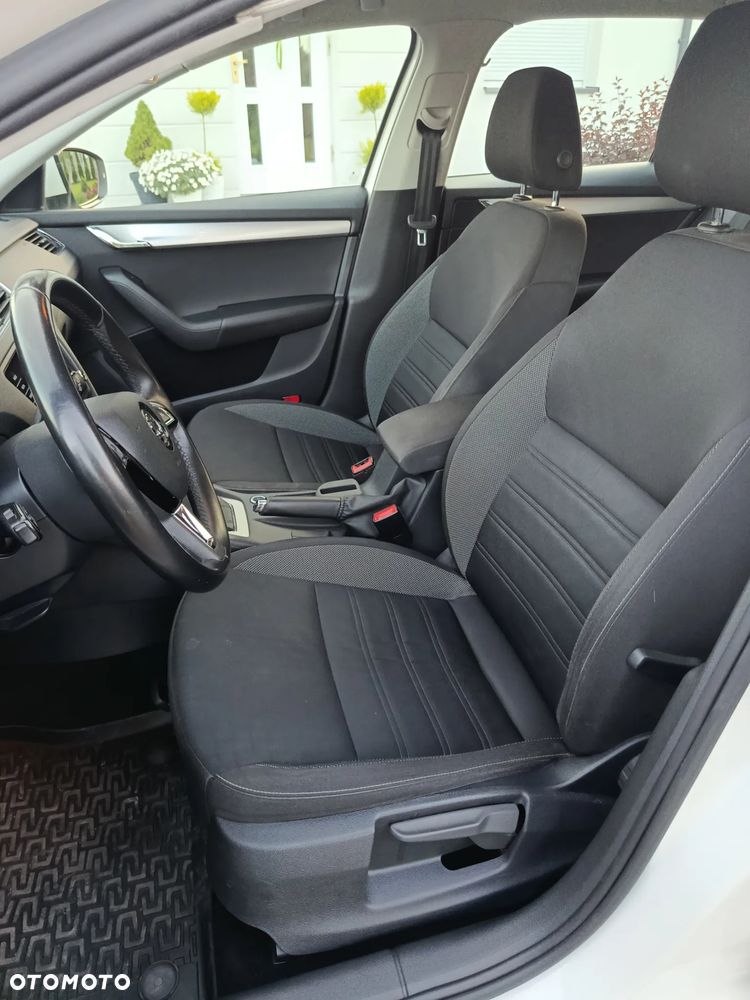 Skoda Octavia 1.6 TDI Ambition - 6