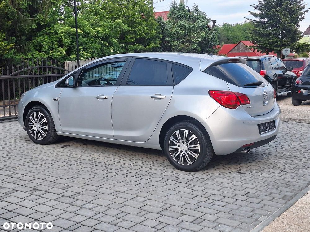 Opel Astra 1.4 Turbo - 6