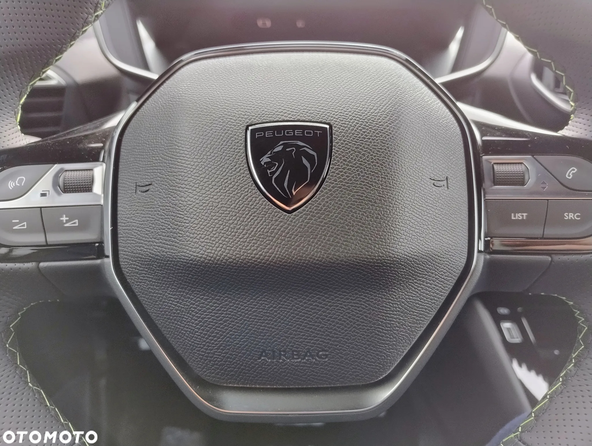 Peugeot 208 e-208 46.3kWh GT - 9