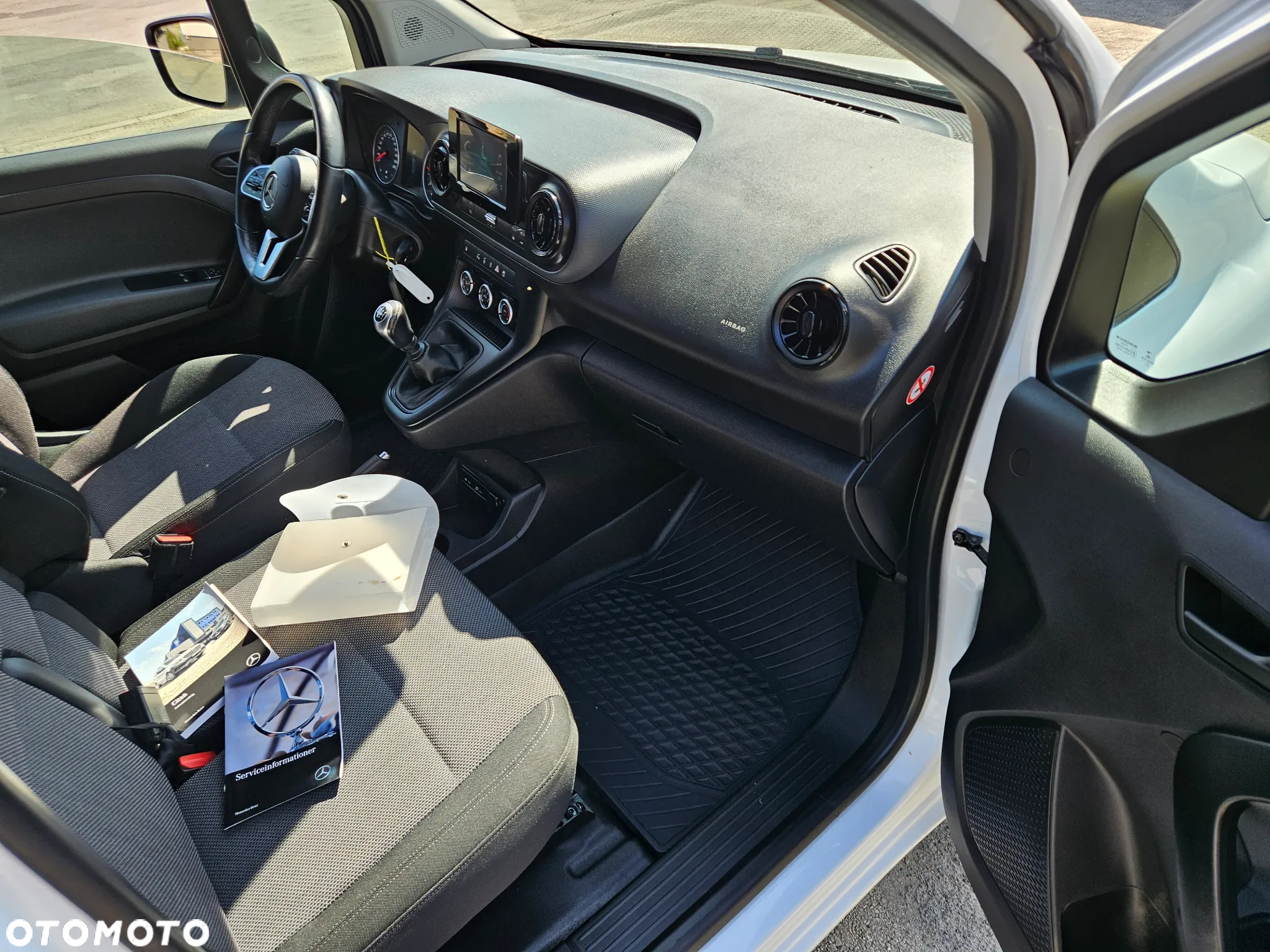 Mercedes-Benz Citan 110 rok 2022 diesel klima ele. fotele 3-osobowy cięzarowy vat1 kamera asystent - 17