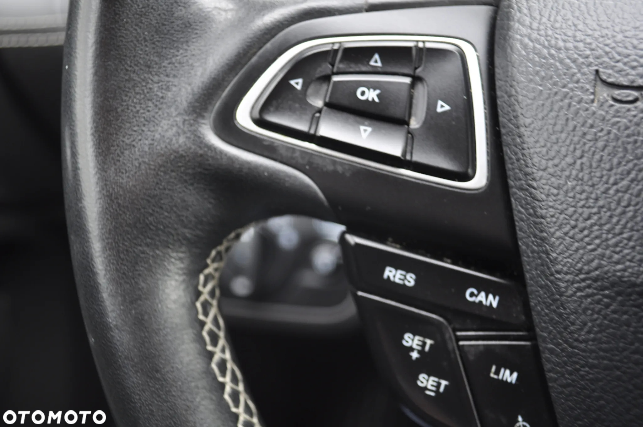 Ford Kuga 1.5 EcoBoost 2x4 Titanium - 19