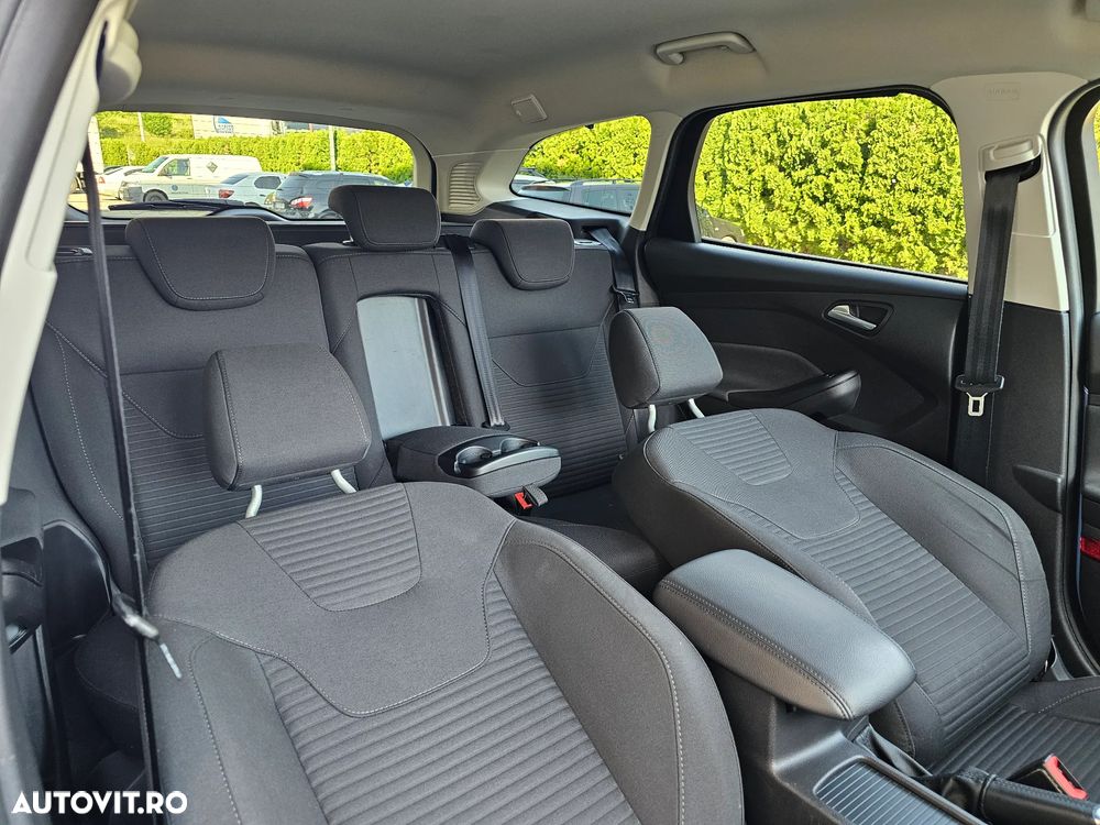 Ford Focus 1.0 EcoBoost Start-Stopp-System TITANIUM - 17