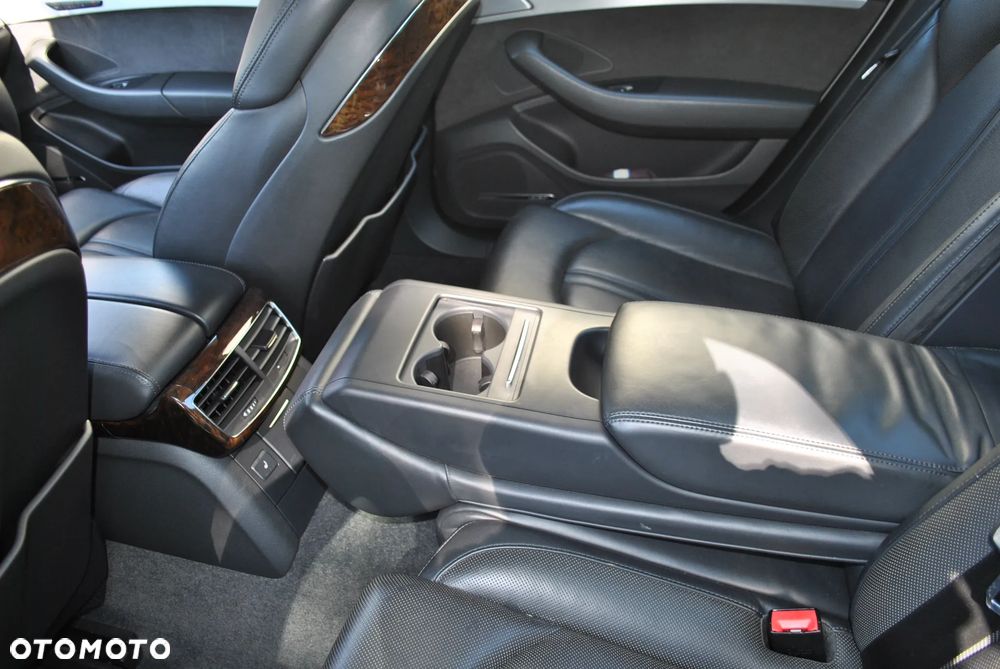 Audi A8 - 18