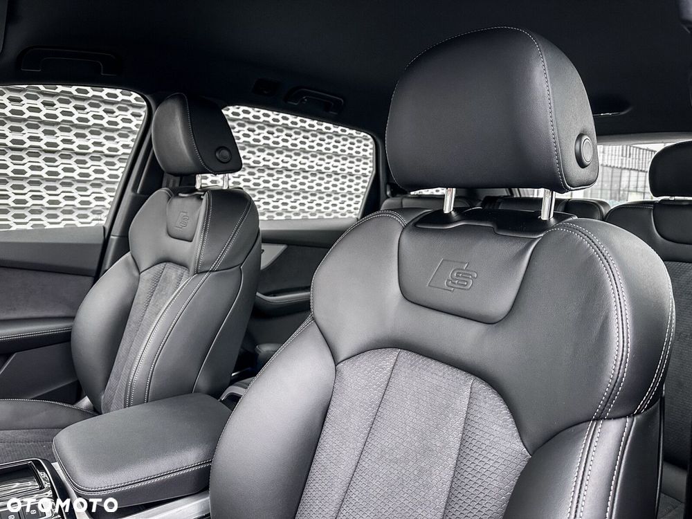 Audi Q7 - 24