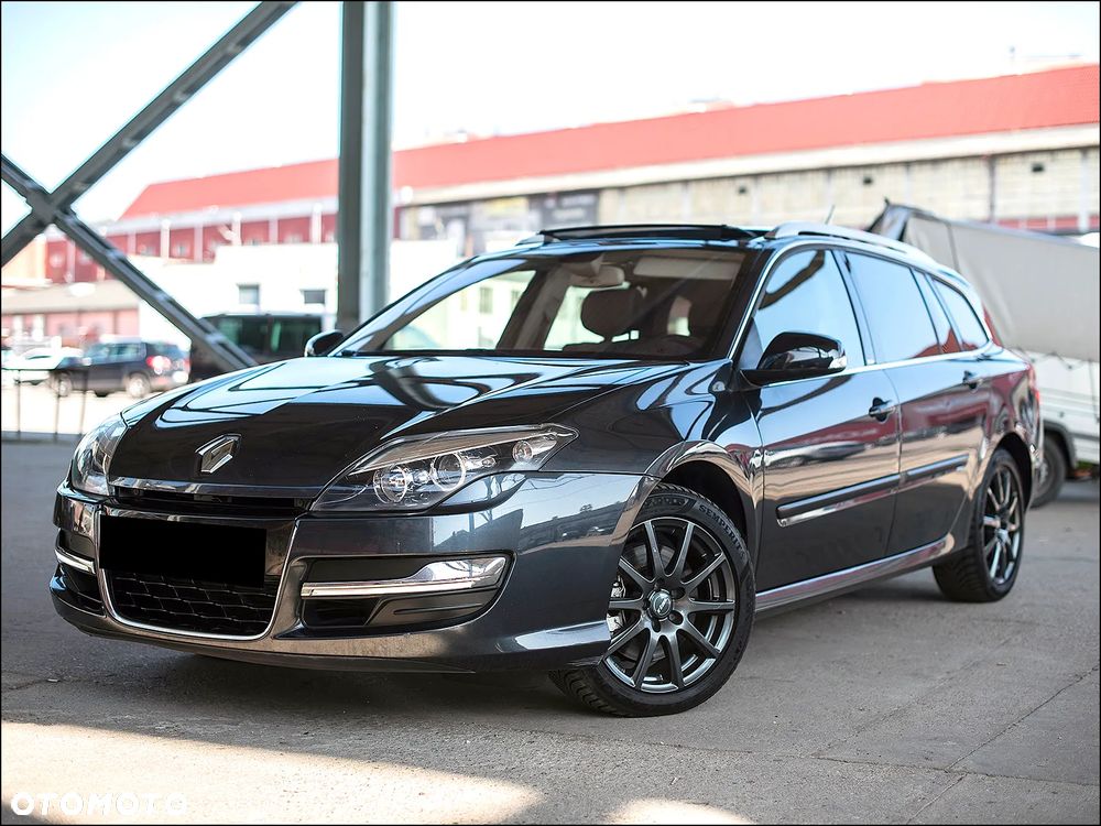 Renault Laguna - 1