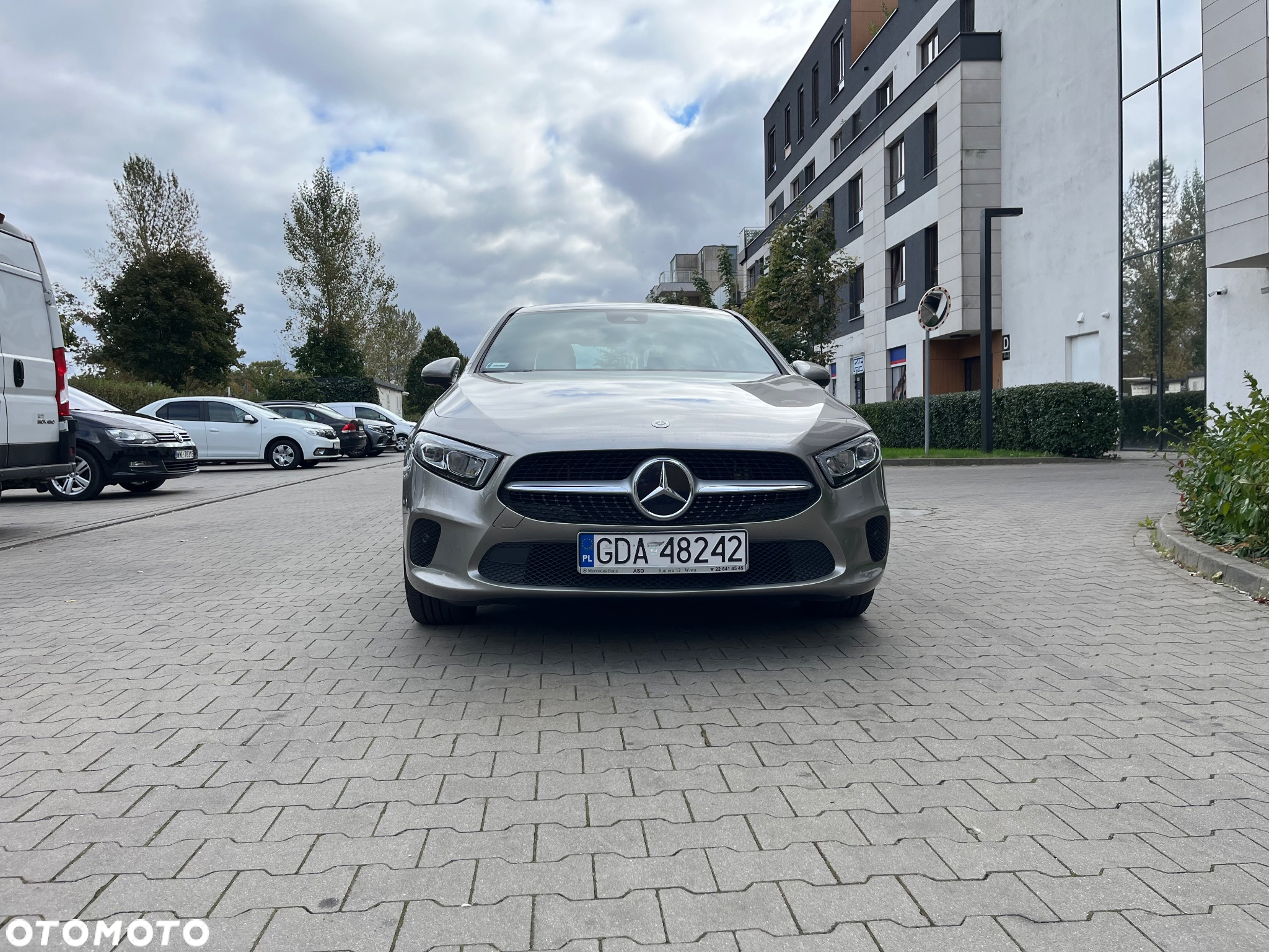 Mercedes-Benz Klasa A 250 E Progressive 8G-DCT - 2