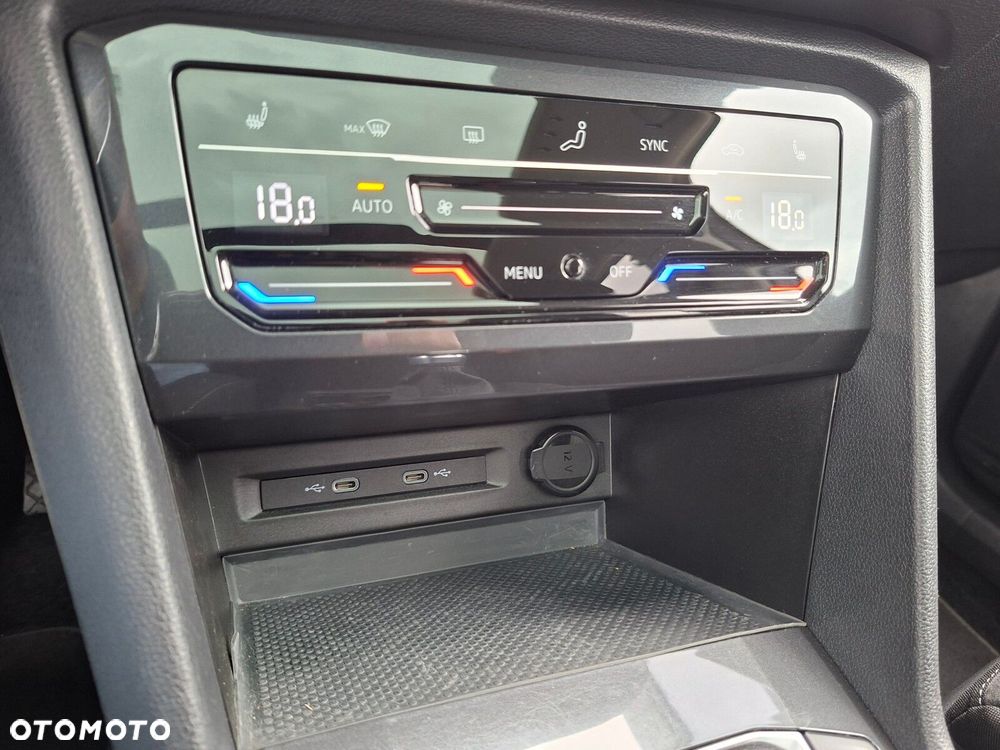 Volkswagen Tiguan Allspace - 23