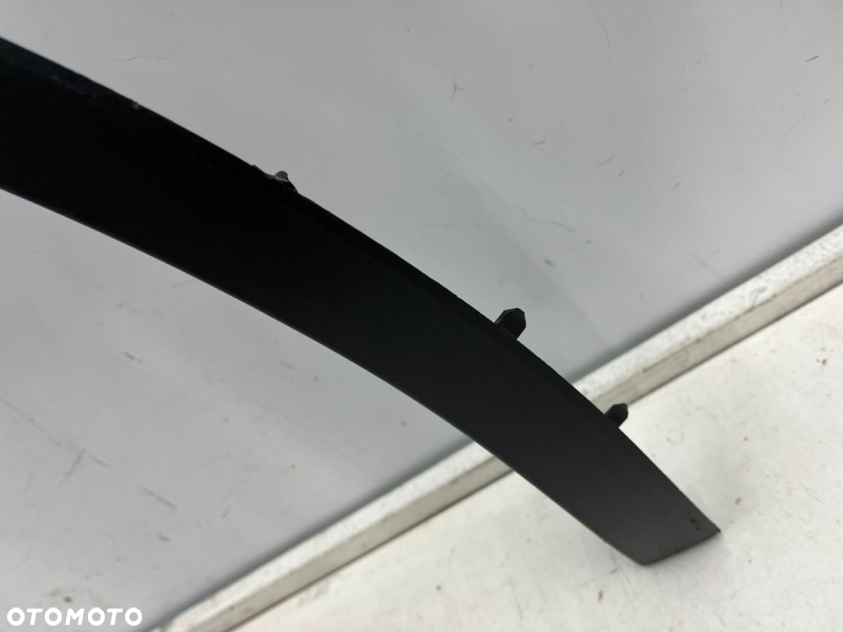 Listwa Tesla Model Y 20r.- prawy przedni rant nadkola błotnika nakładka 1658692 1658696 - 11